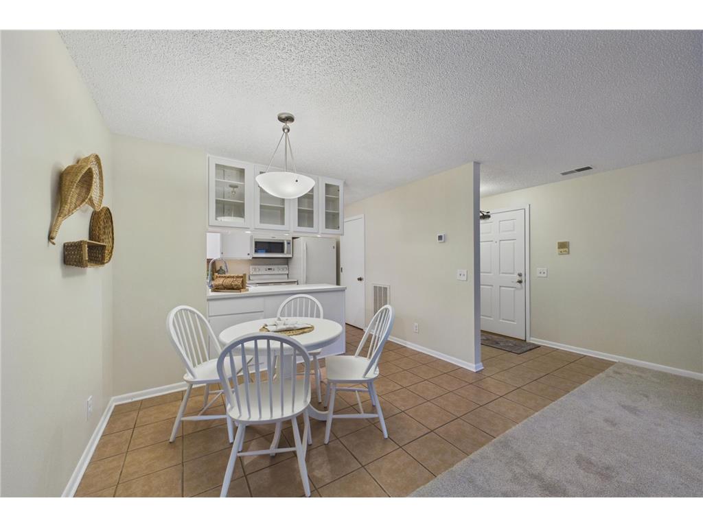 760 County Road F W #702 Shoreview MN 55126 7038209 image8