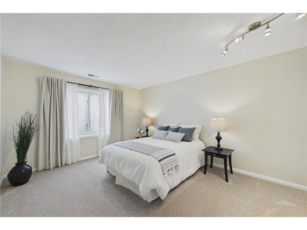 760 County Road F W #702 Shoreview MN 55126 7038209 image9