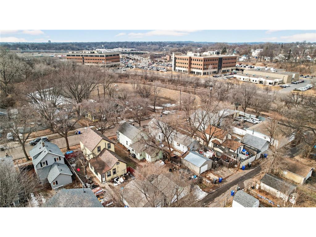760 Desoto Street Saint Paul MN 55130 7032948 image15