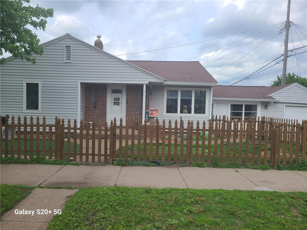760 E Howard Street Winona MN 55987 7076604 image1