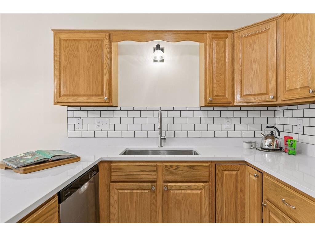 760 Garceau Lane Vadnais Heights MN 55127 7049071 image20