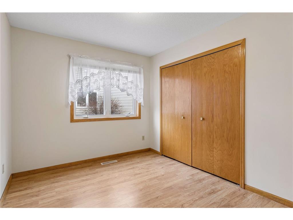 760 Garceau Lane Vadnais Heights MN 55127 7049071 image31