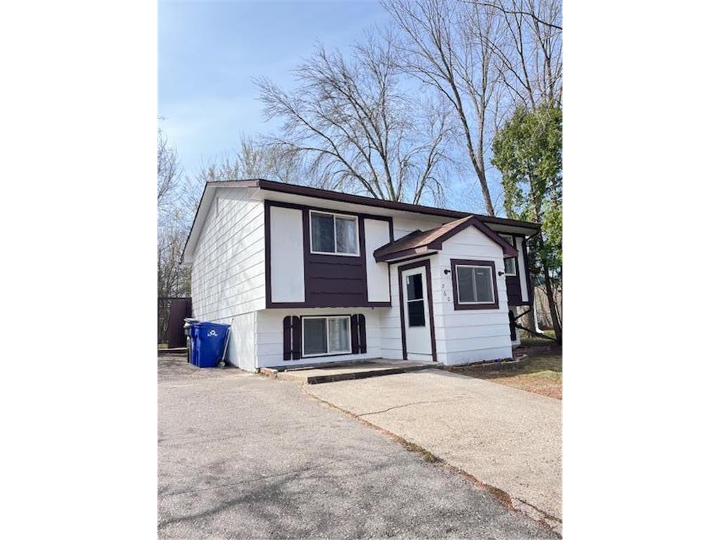 760 Larpenteur Avenue E Saint Paul MN 55117 7061366 image1