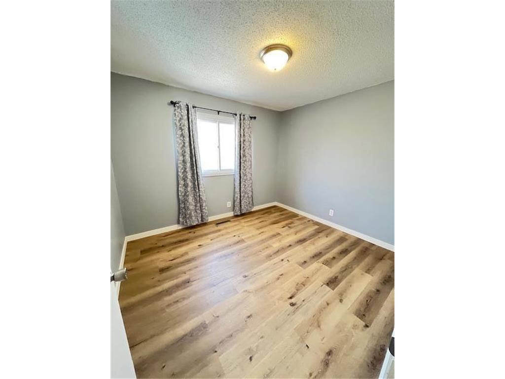 760 Larpenteur Avenue E Saint Paul MN 55117 7061366 image9