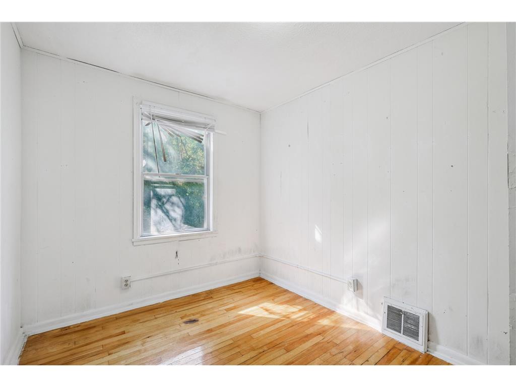 760 Minnehaha Avenue E Saint Paul MN 55106 7090251 image9