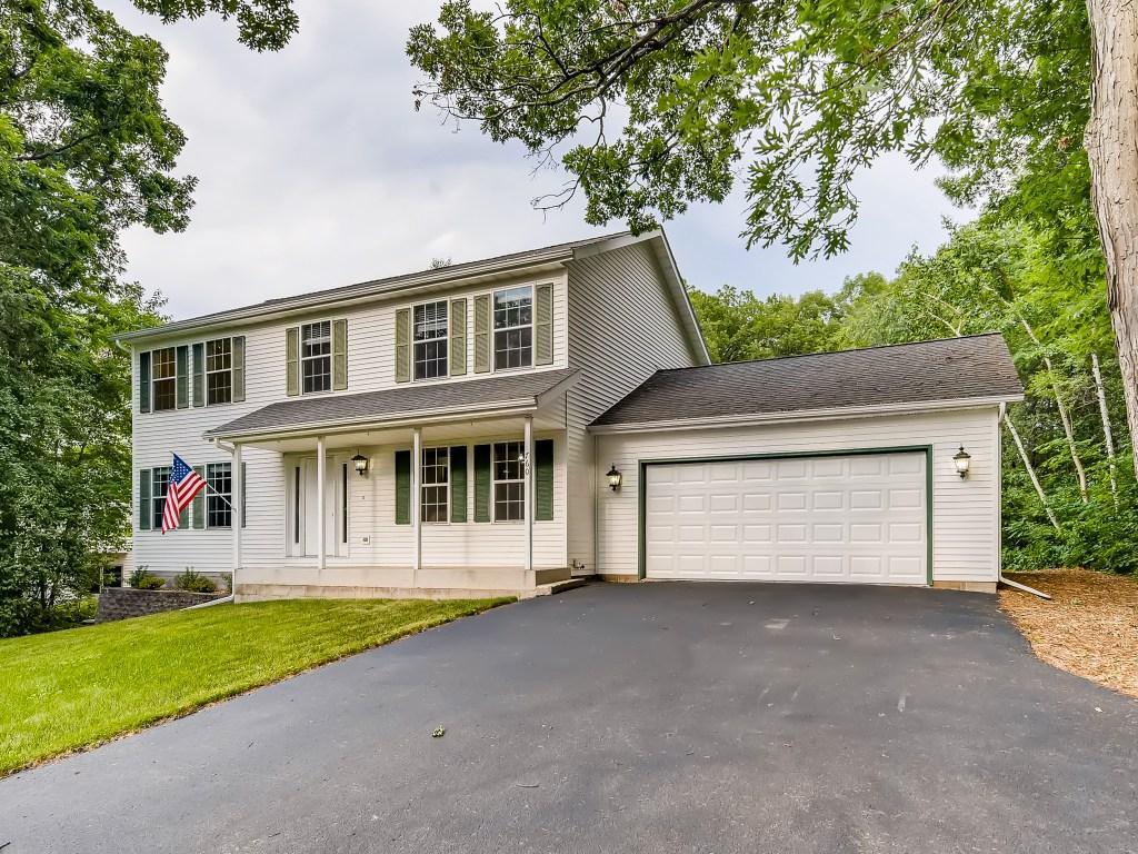 760 Summit Lane N, Hudson, WI 54016 MLS 6012516 Edina Realty