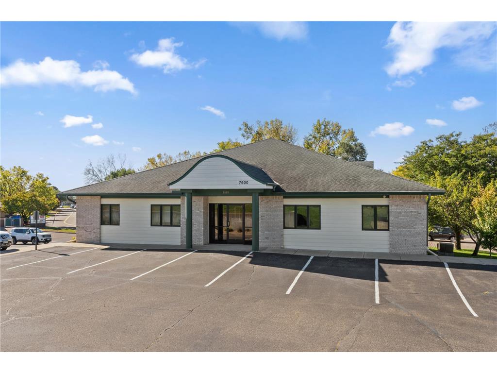 7600 143rd Street W Apple Valley MN 55124 6791627 image1