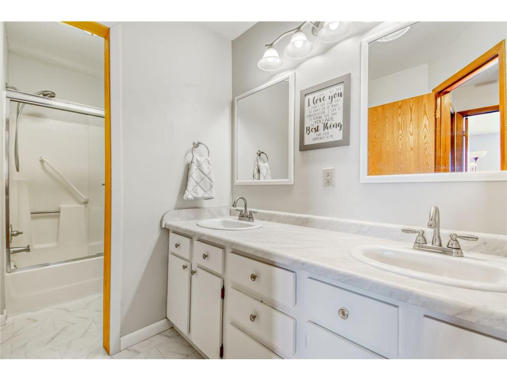 7600 157th Street W #103 Apple Valley MN 55124 7022489 image11