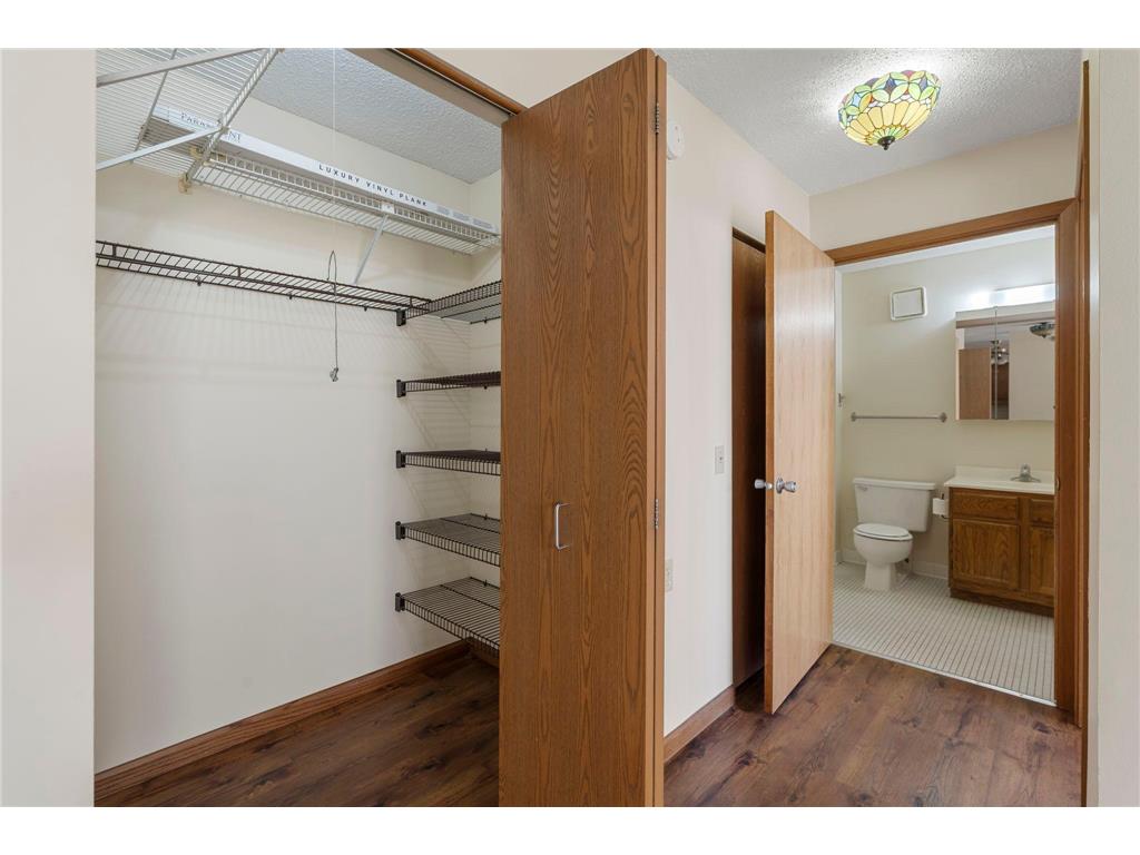 7600 Golden Valley Road #1004 Golden Valley MN 55427 7039017 image19