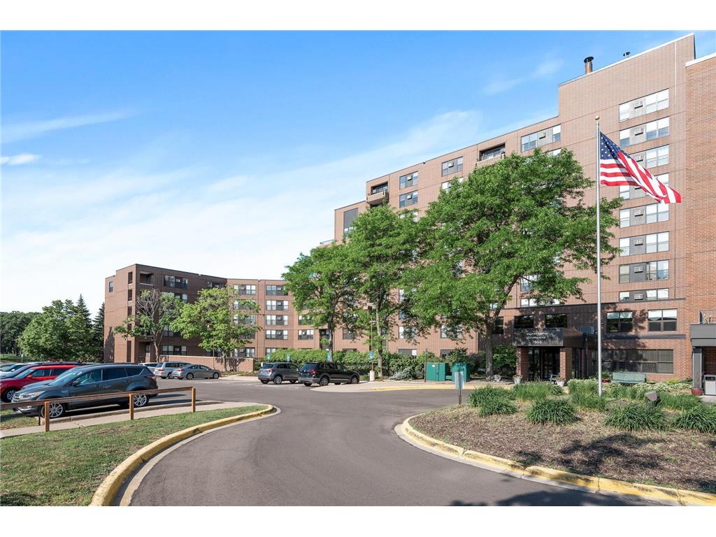 7600 Golden Valley Road #209 Golden Valley MN 55427 6373434 image1