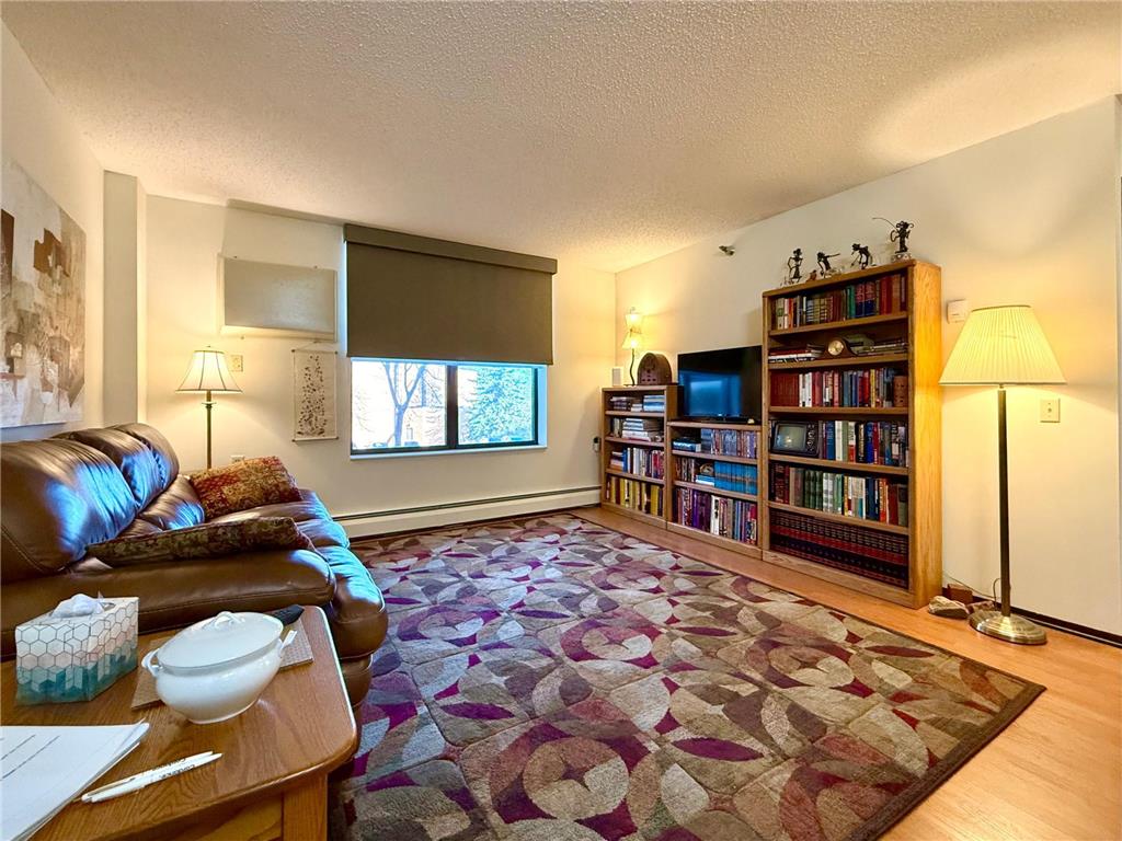 7600 Golden Valley Road #305 Golden Valley MN 55427 7033568 image1