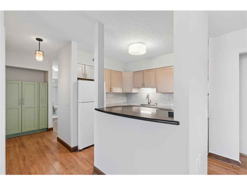 7600 Golden Valley Road #405 Golden Valley MN 55427 7019071 image5