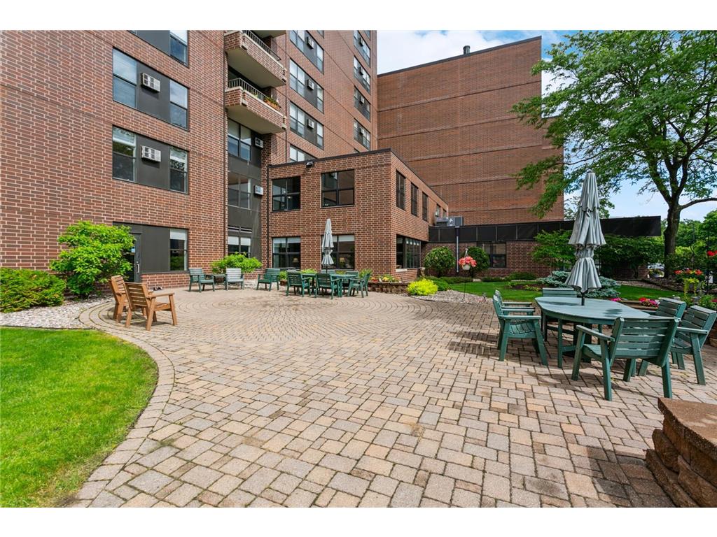 7600 Golden Valley Road 501, Golden Valley, MN, 55427 MLS 6542575