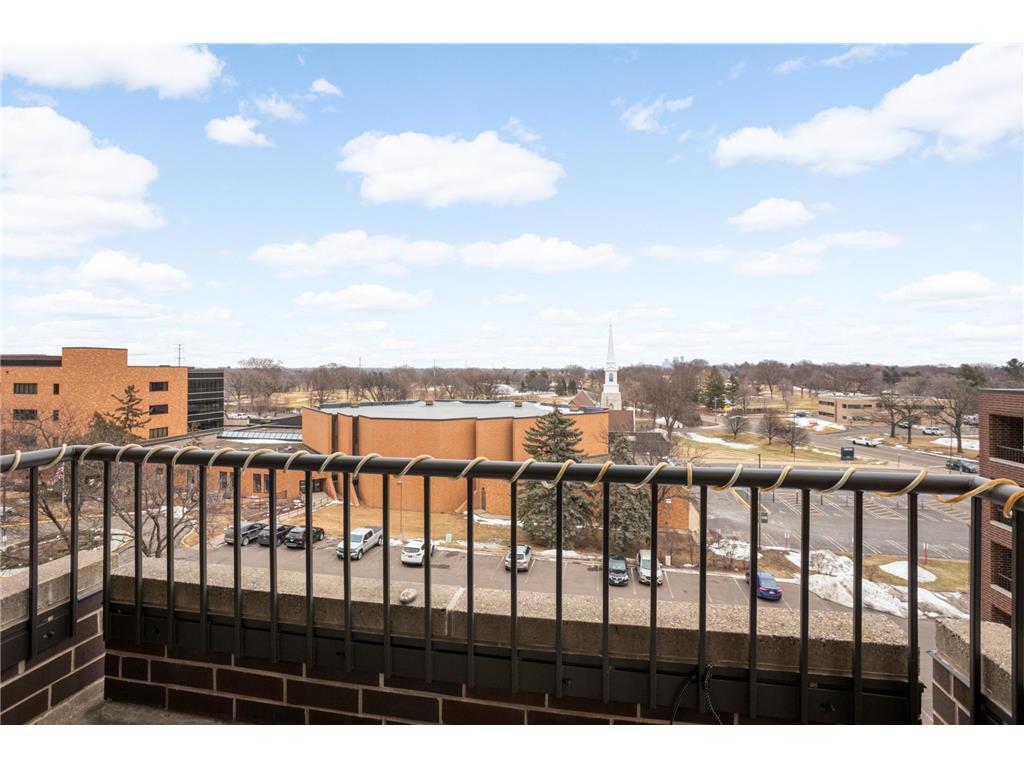7600 Golden Valley Road #709 Golden Valley MN 55427 7024381 image13
