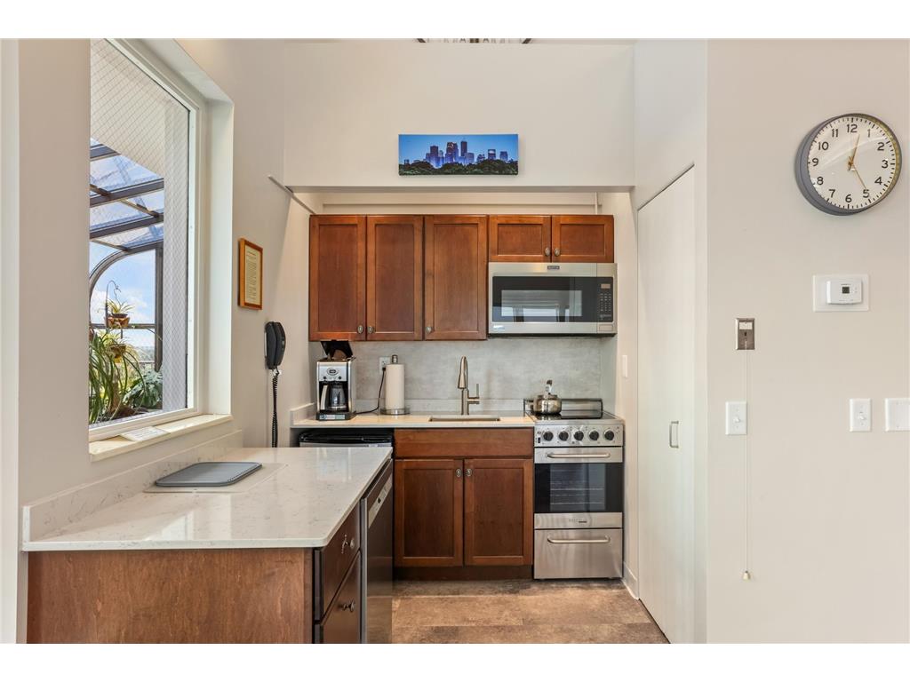 7600 Golden Valley Road #709 Golden Valley MN 55427 7024381 image18