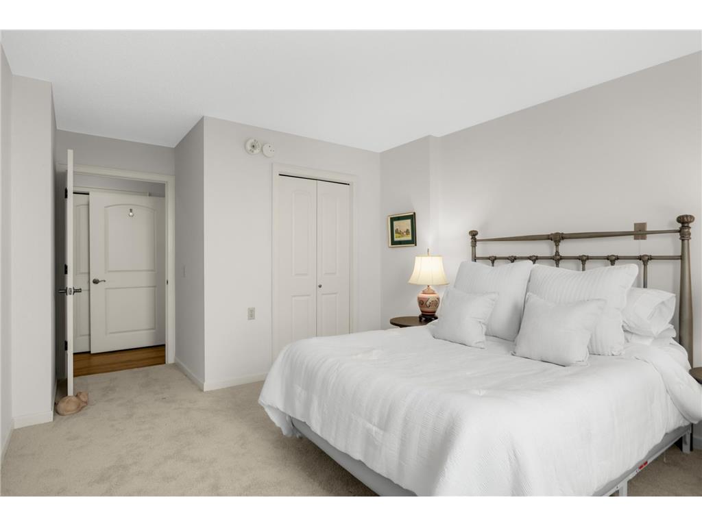 7600 Golden Valley Road #709 Golden Valley MN 55427 7024381 image4