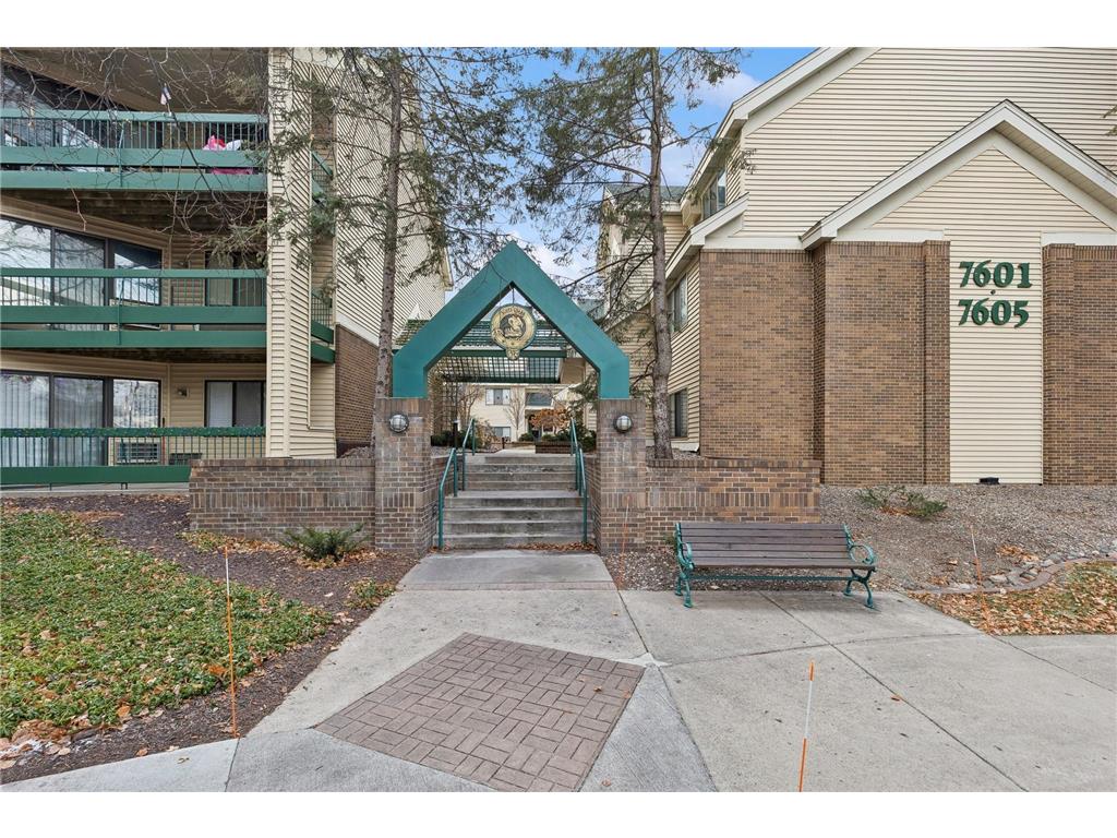 7601 Edinborough Way #6205 Edina MN 55435 6641712 image1
