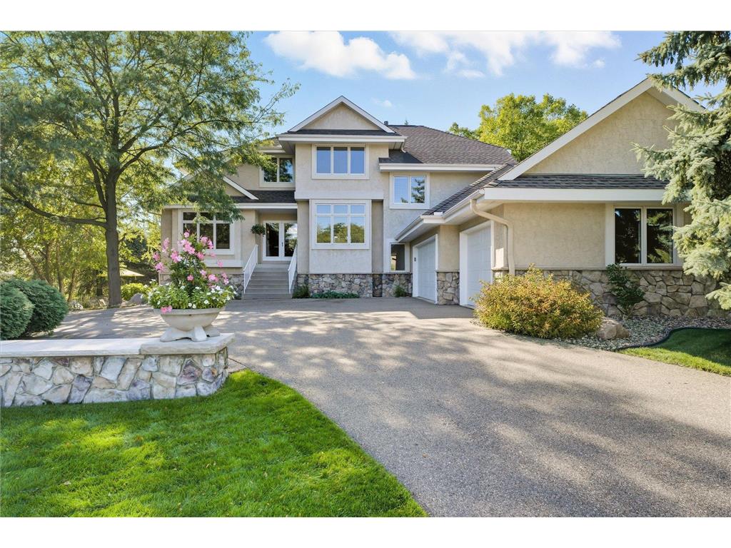 7601 S Bay Drive Bloomington MN 55438 6823922 image1