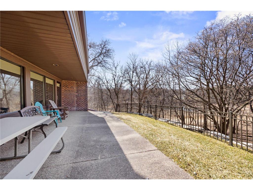 7601 W 101st Street #215 Bloomington MN 55438 7040960 image19