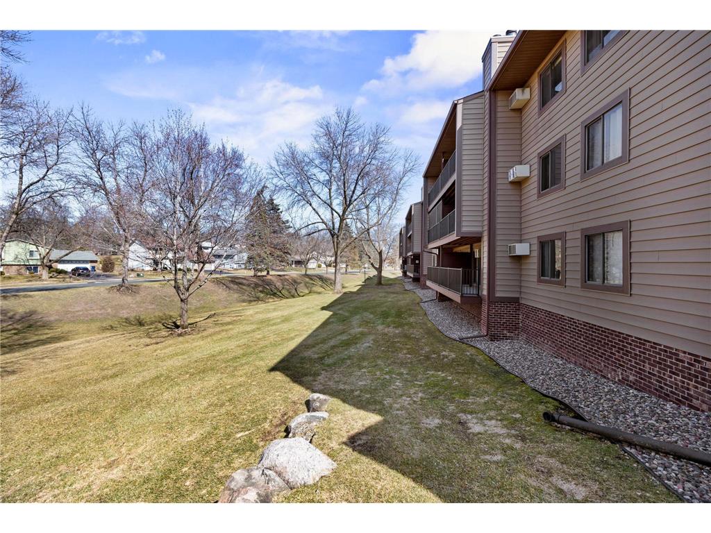7601 W 101st Street #215 Bloomington MN 55438 7040960 image21