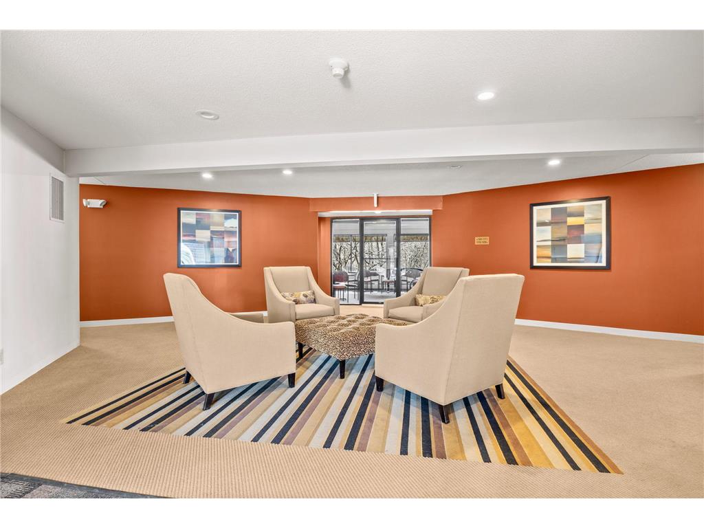 7601 W 101st Street #215 Bloomington MN 55438 7040960 image22