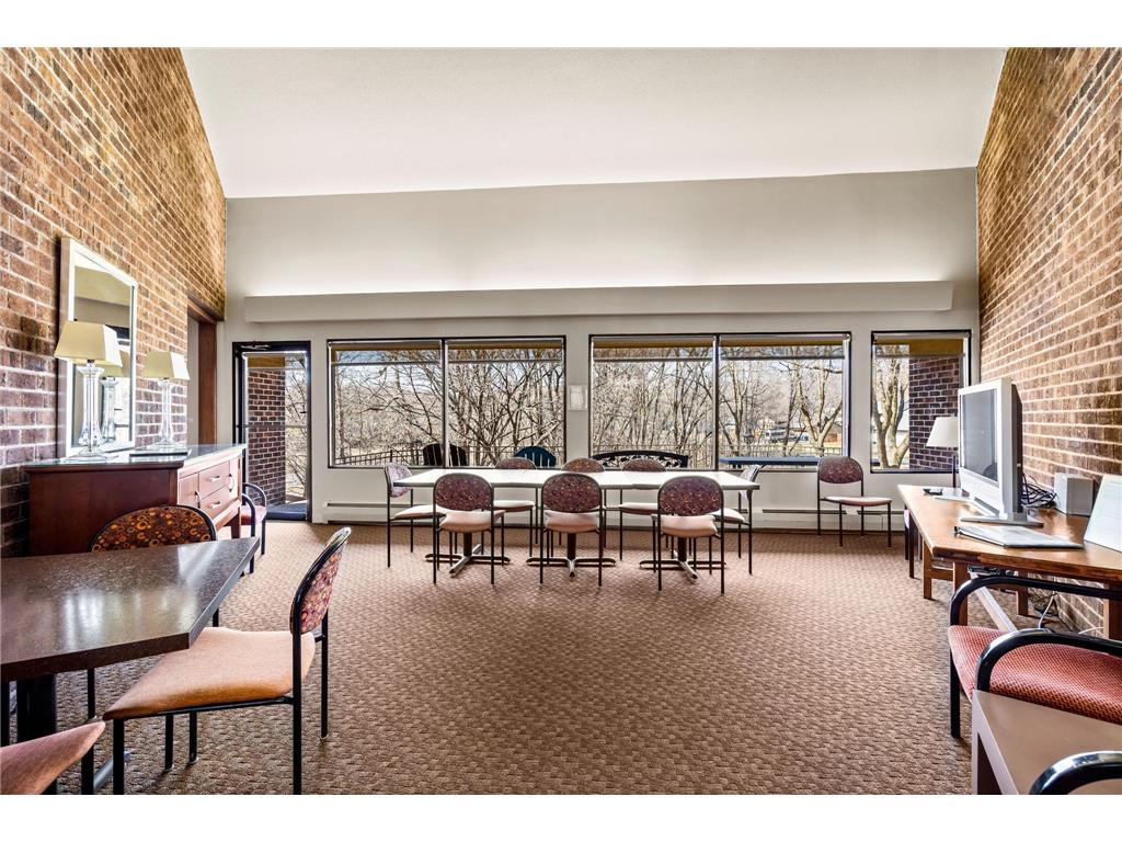7601 W 101st Street #215 Bloomington MN 55438 7040960 image23