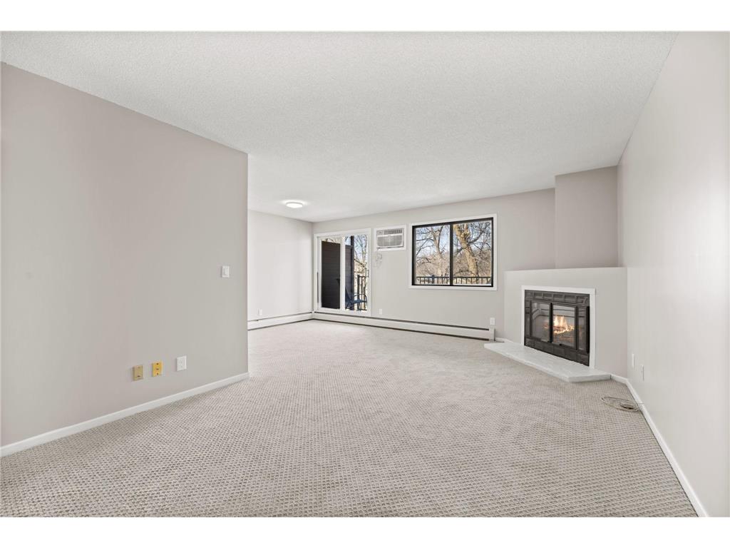 7601 W 101st Street #215 Bloomington MN 55438 7040960 image5