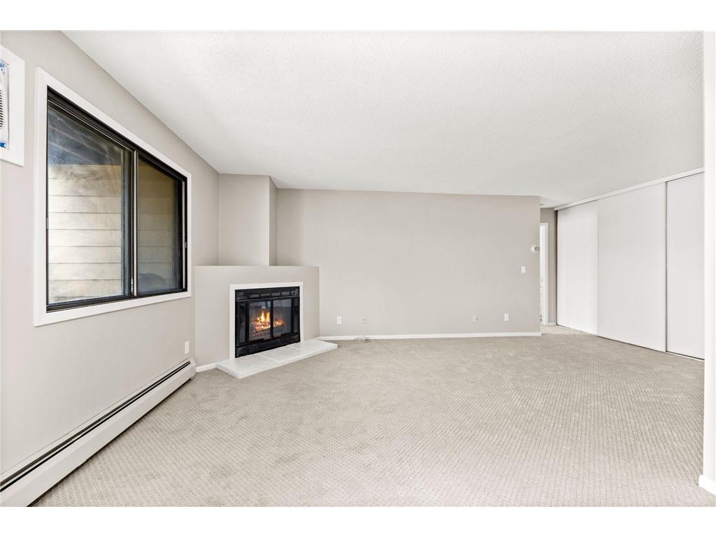 7601 W 101st Street #215 Bloomington MN 55438 7040960 image6