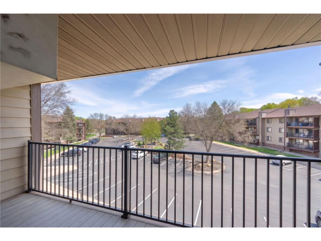 7601 W 101st Street #302 Bloomington MN 55438 7063423 image6