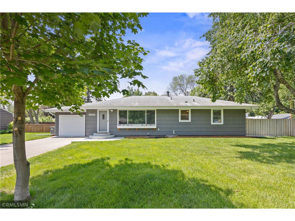 7602 Great Plains Boulevard Chanhassen MN 55317 6727948 image1