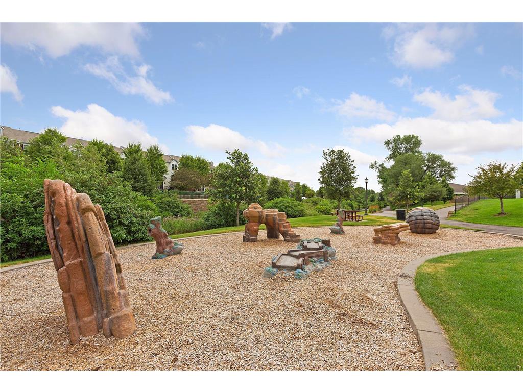 7604 Hampshire Avenue N Brooklyn Park MN 55428 7040169 image34