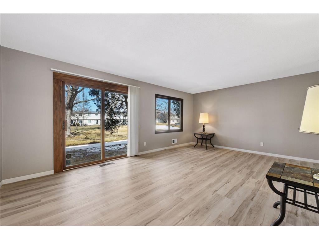 7604 Hampshire Avenue N Brooklyn Park MN 55428 7040169 image5