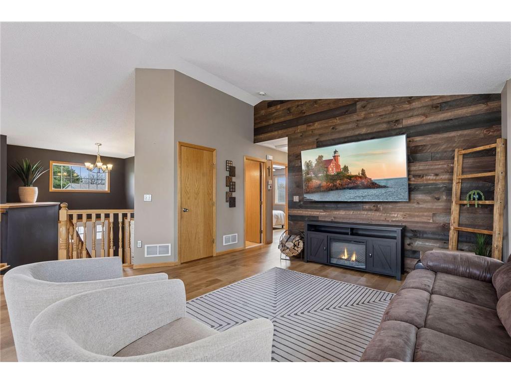 7605 387th Street North Branch MN 55056 7068795 image13