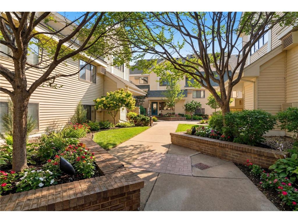 7605 Edinborough Way #6115 Edina MN 55435 7030925 image17