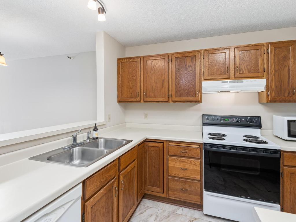 7605 Edinborough Way #6214 Edina MN 55435 7056727 image9