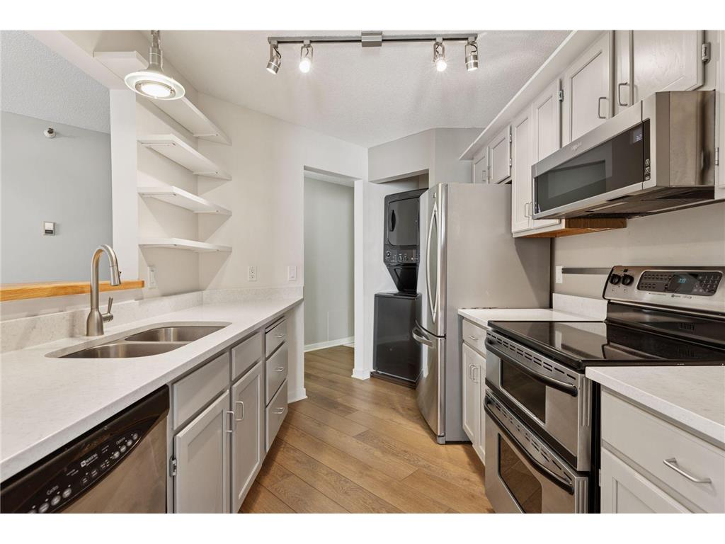 7605 Edinborough Way #6215 Edina MN 55435 6808482 image4