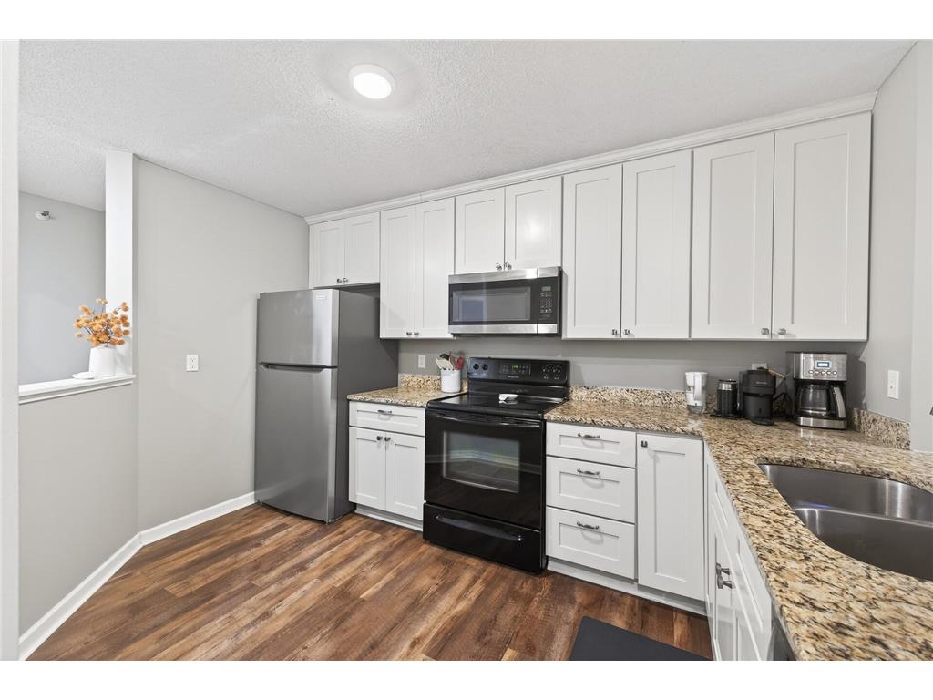 7606 York Avenue S #7107 Edina MN 55435 7021654 image4