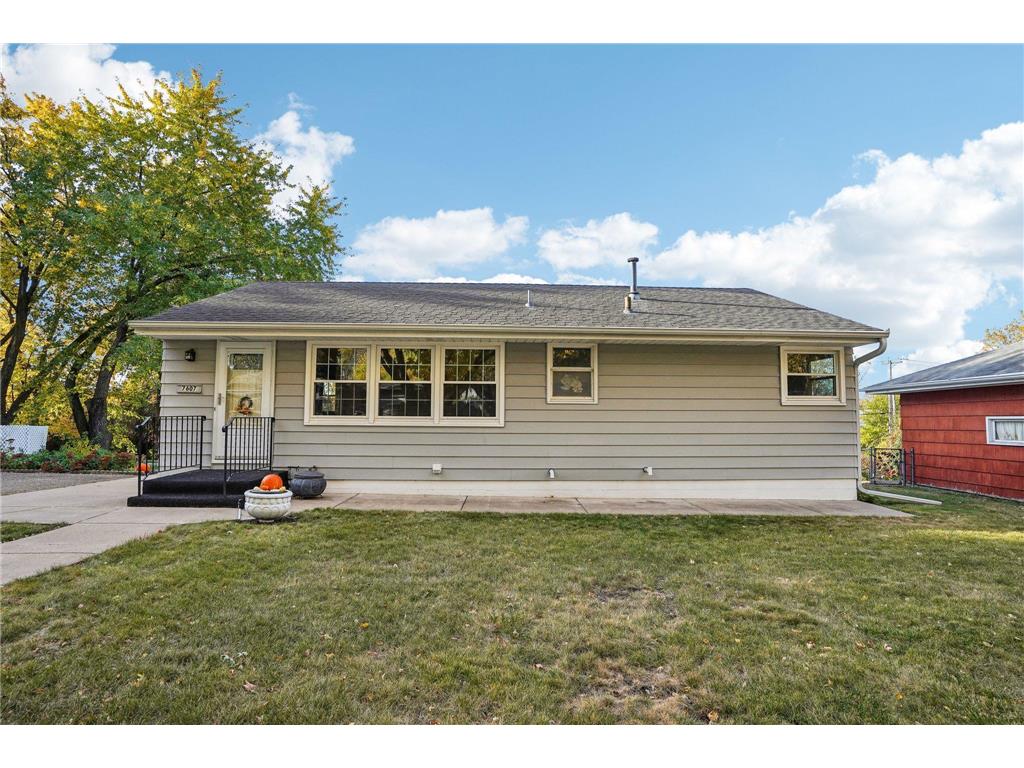 7607 Angeline Drive New Hope MN 55428 6613882 image1