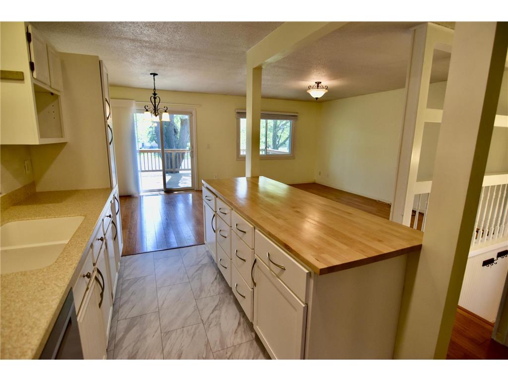 7607 Zinnia Way Maple Grove MN 55311 7073562 image2