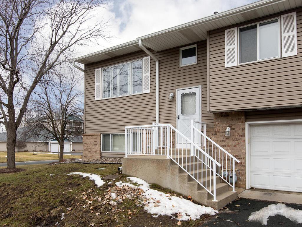 7608 157th Street W #B Apple Valley MN 55124 6483022 image1