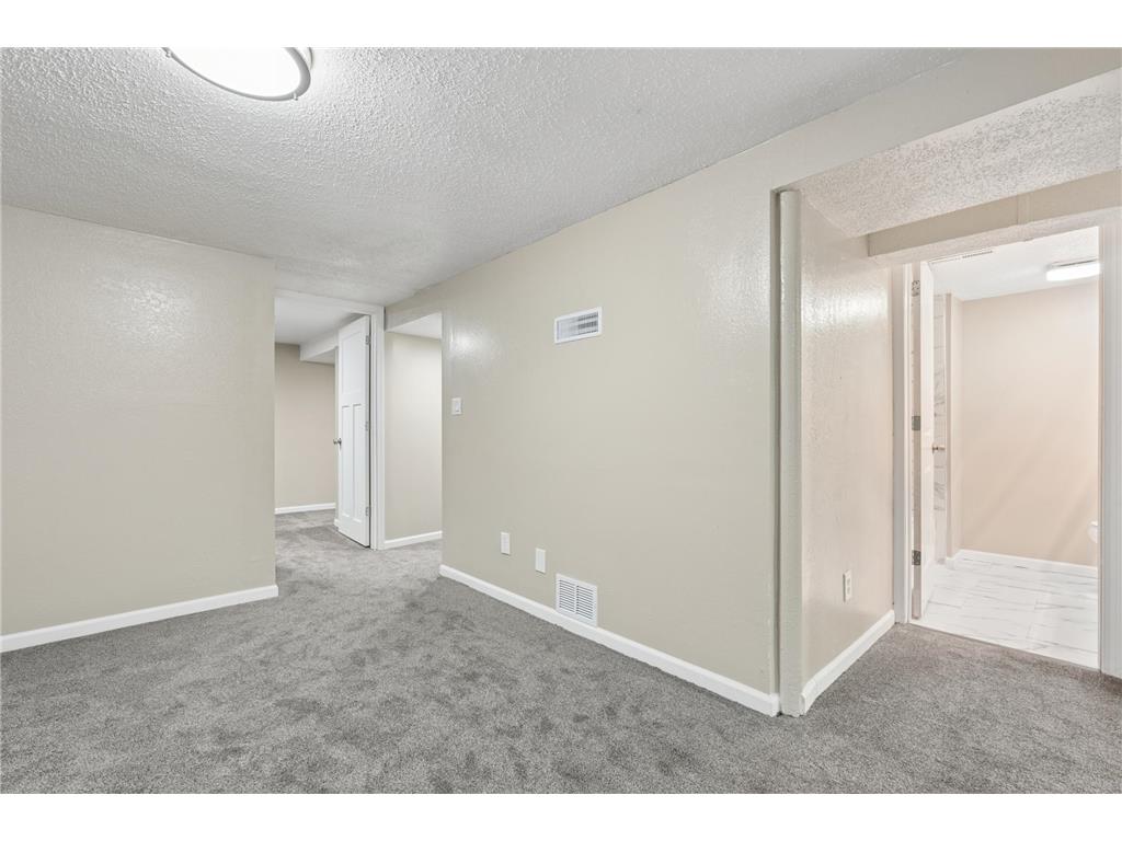 761 Bartelmy Lane N Maplewood MN 55119 7083619 image32