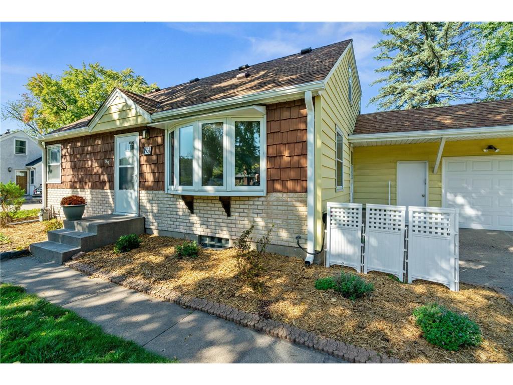 761 Lovell Avenue Roseville MN 55113 6440185 image1