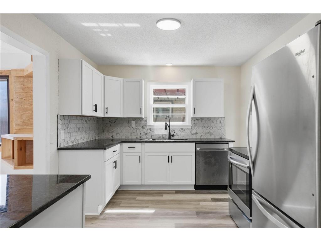 761 Nevada Avenue E Saint Paul MN 55106 7085820 image2