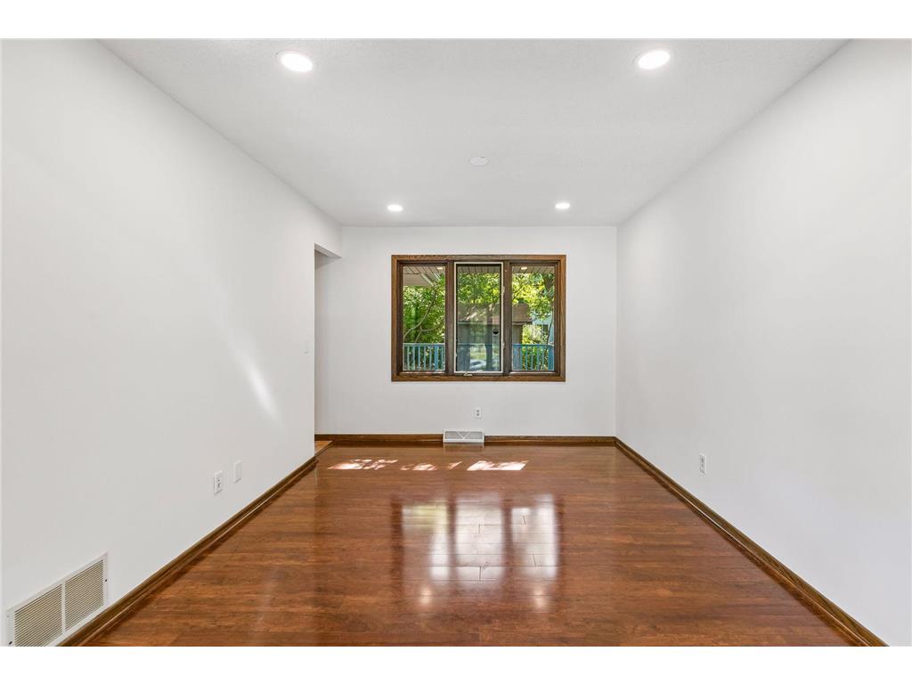 761 Torchwood Court New Brighton MN 55112 7108270 image9