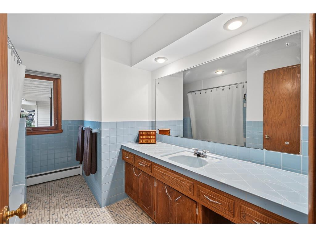 7610 Alden Way NE Fridley MN 55432 - Mississippi 7024943 image25