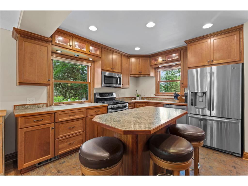 7613 49th Avenue N New Hope MN 55428 7099145 image15