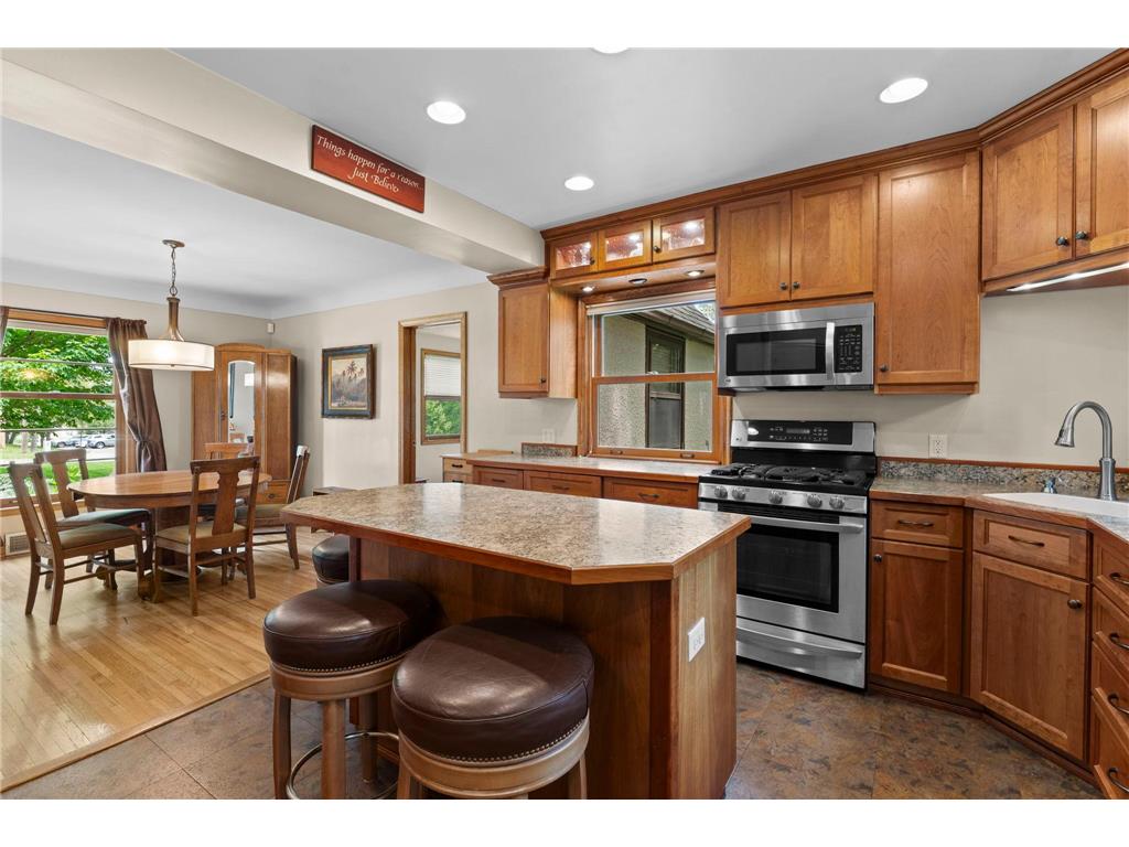 7613 49th Avenue N New Hope MN 55428 7099145 image16
