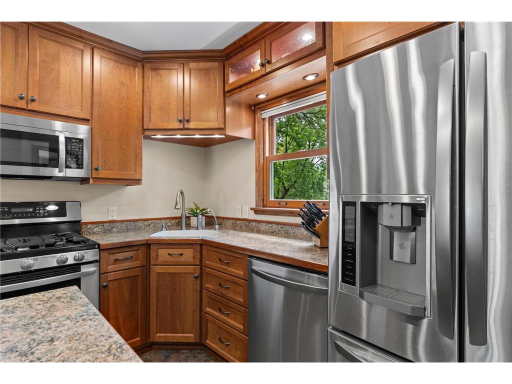 7613 49th Avenue N New Hope MN 55428 7099145 image17