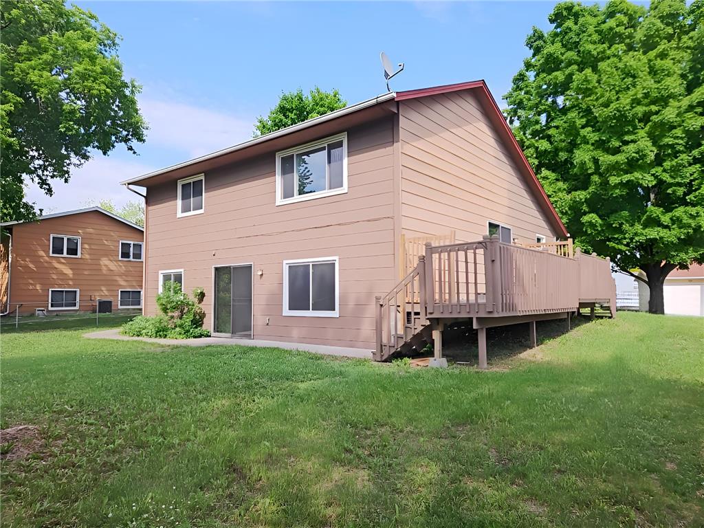 7613 Fairfield Road Brooklyn Park MN 55444 7107913 image41