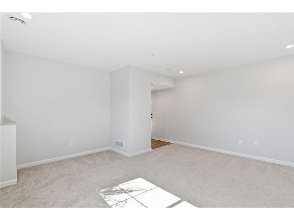 7614 Connie Lane Inver Grove Heights MN 55076 7020378 image11